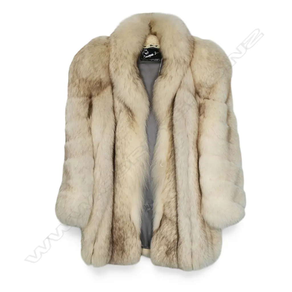 A white fox fur jacket, Image 1++