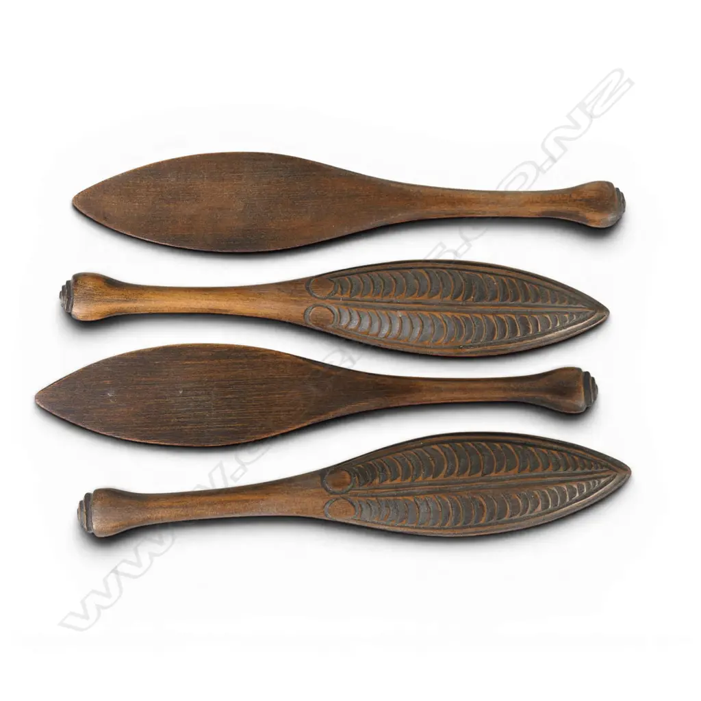 Rangi Redman carved model war canoe 'waka taua', Image 1++
