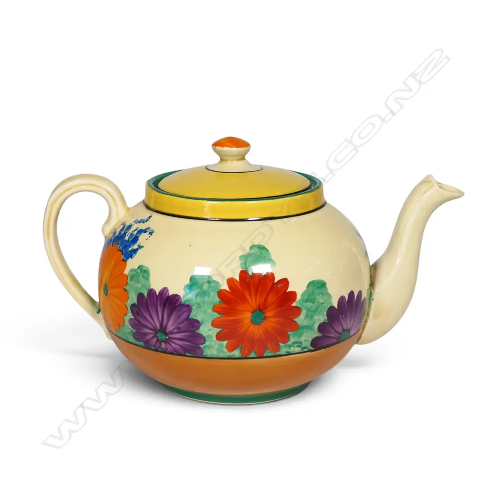 A Clarice Cliff Bizarre teapot, Image 1++