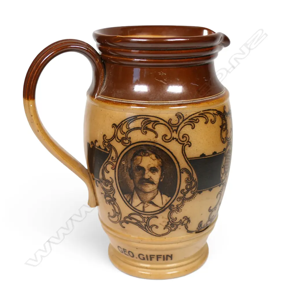 A Victorian Doulton Lambeth portrait jug, Image 1++