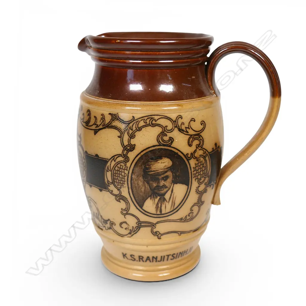 A Victorian Doulton Lambeth portrait jug, Image 1++