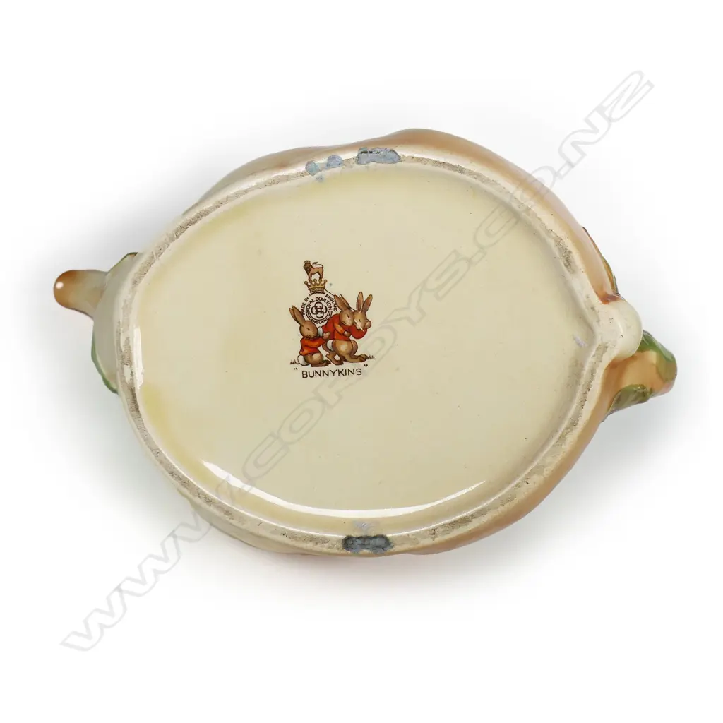 A rare Royal Doulton Bunnykins tea pot, Image 1++