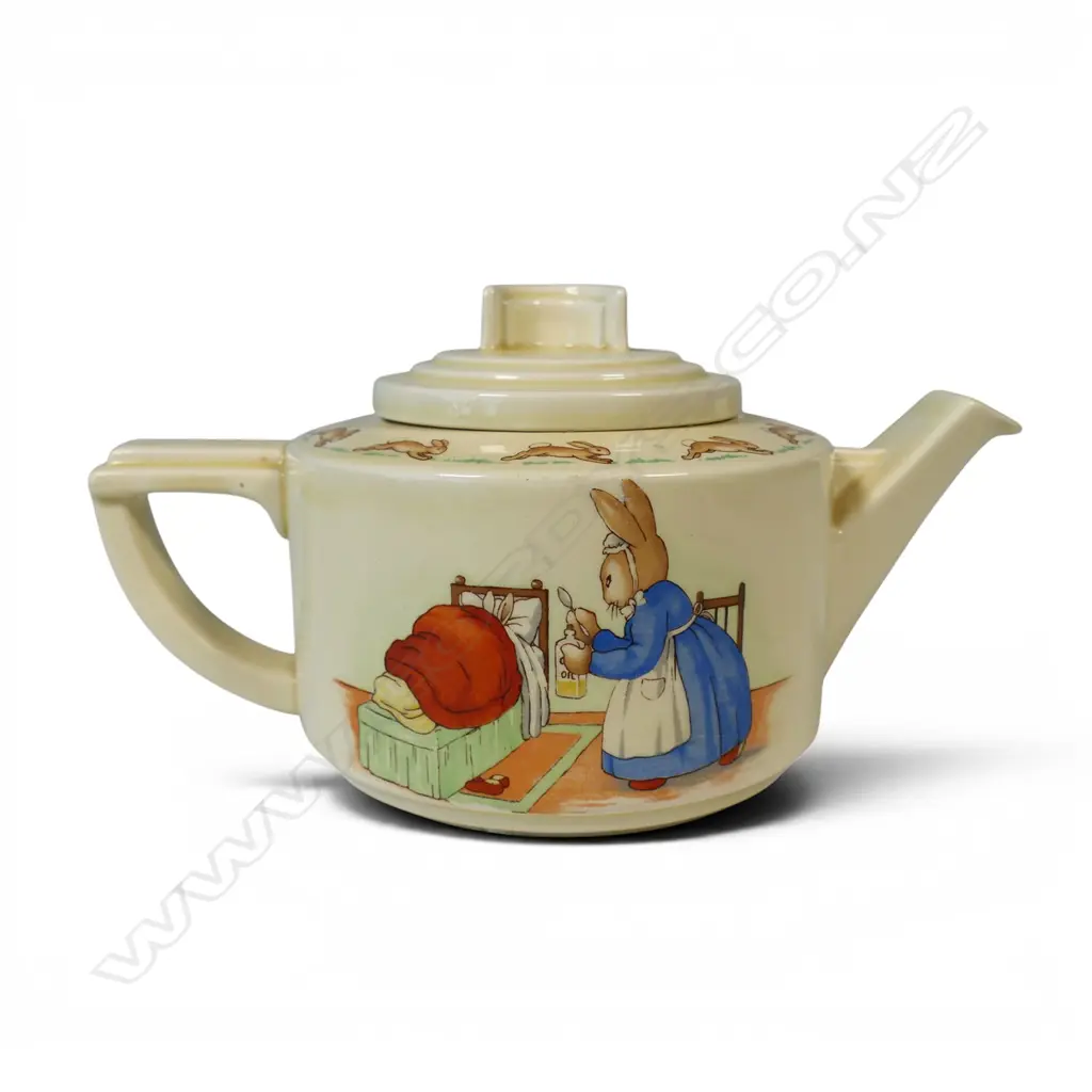 A rare Royal Doulton Bunnykins tea pot, Image 1++