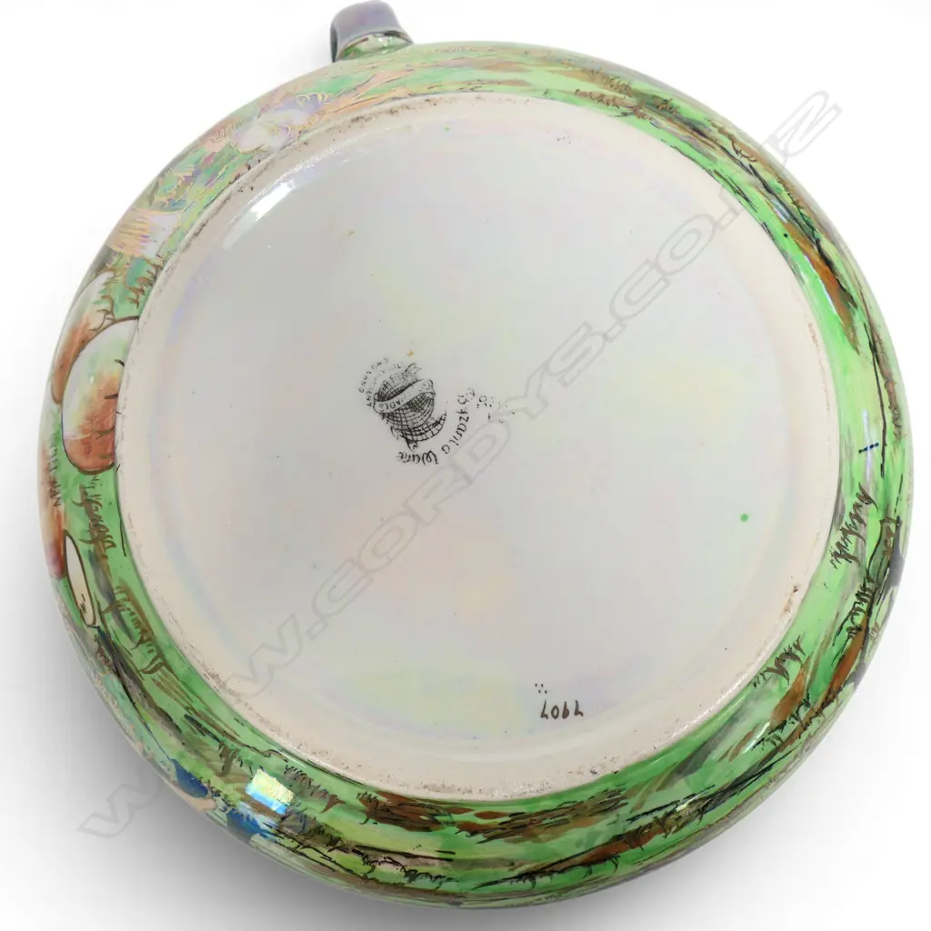 A Grimwades Byzanta Ware fairy and toadstool lustre part wash set, Image 1++