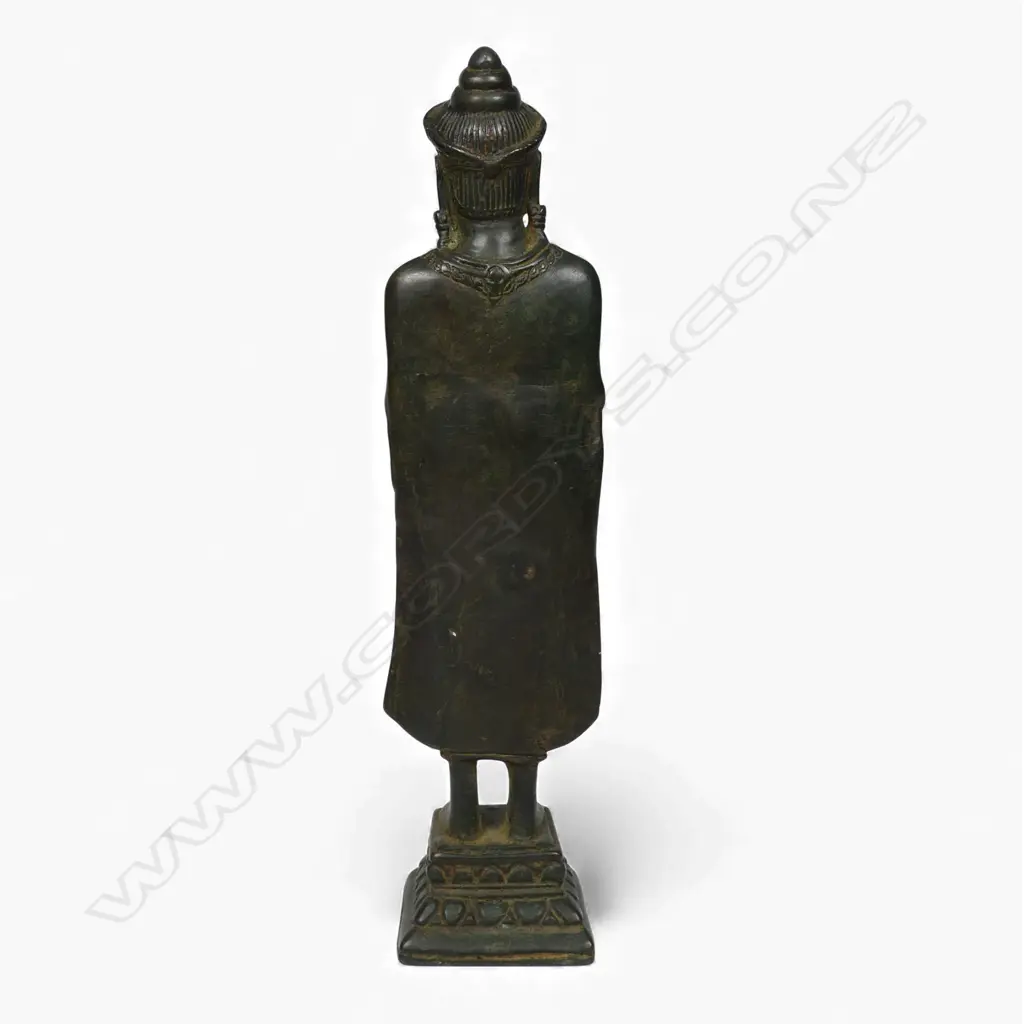 A Khmer bronze Buddha, Image 1++
