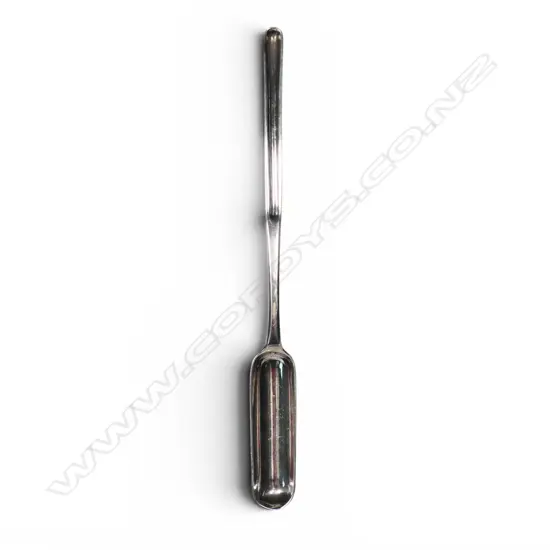 A George III silver double ended marrow scoop,