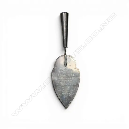 A silver presentation Trowel Christchurch Hospital 1915,