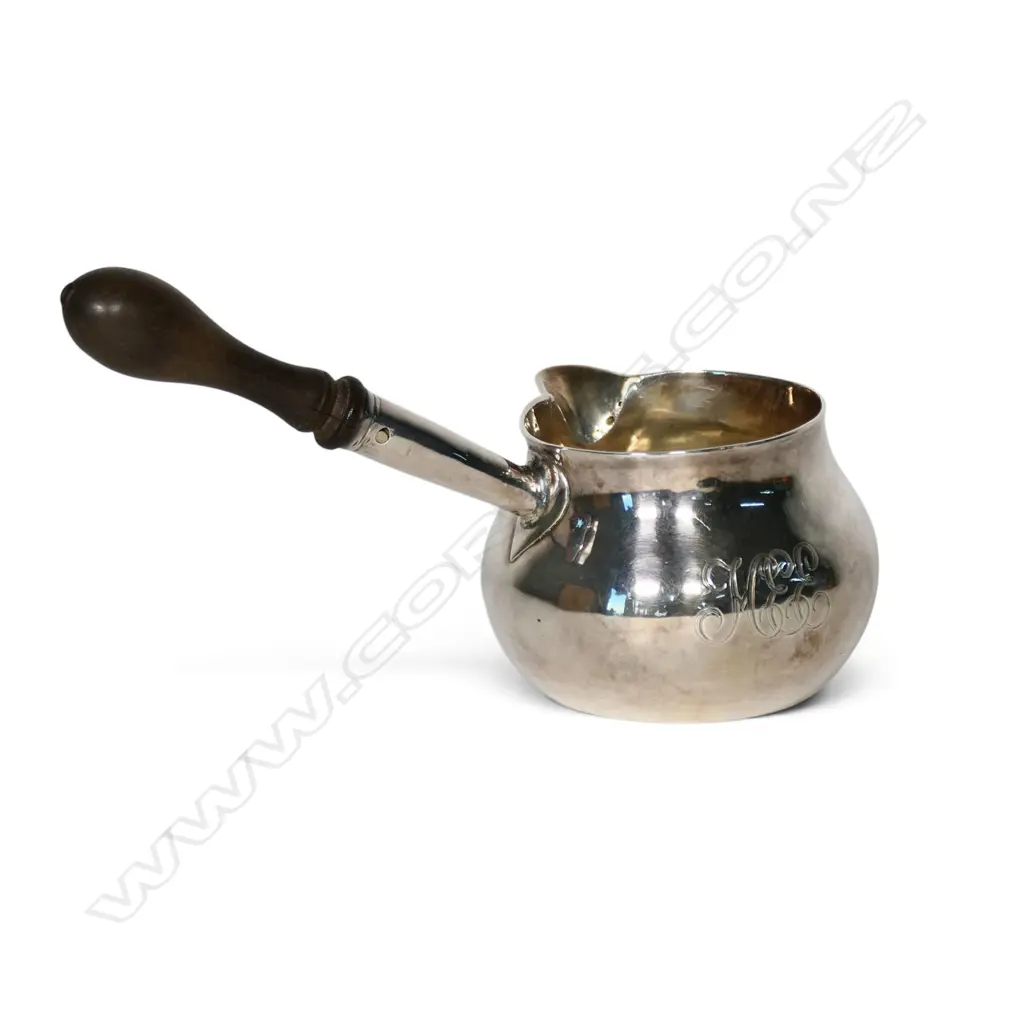An 18thC sterling silver brandy warmer, Image 1++