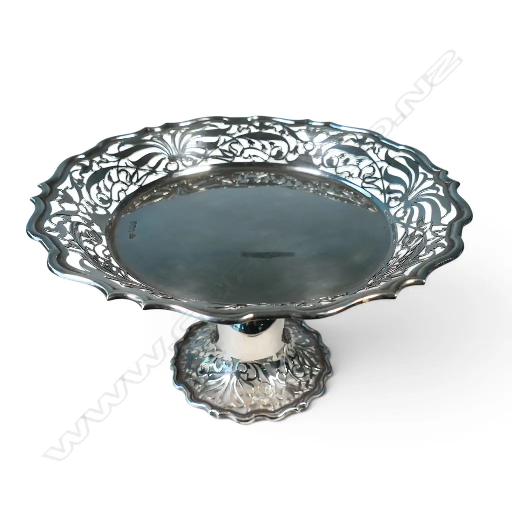 A quality elegant silver tazza, Image 1++