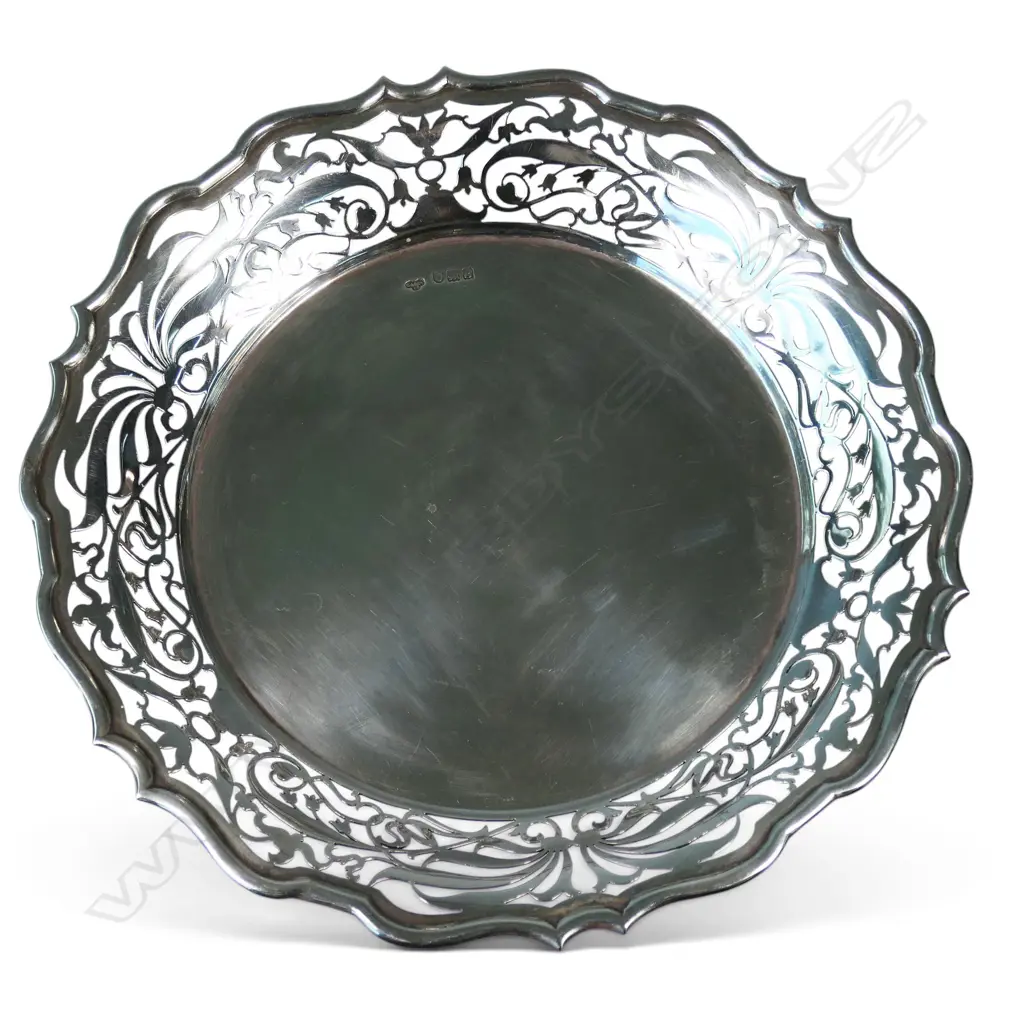A quality elegant silver tazza, Image 1++