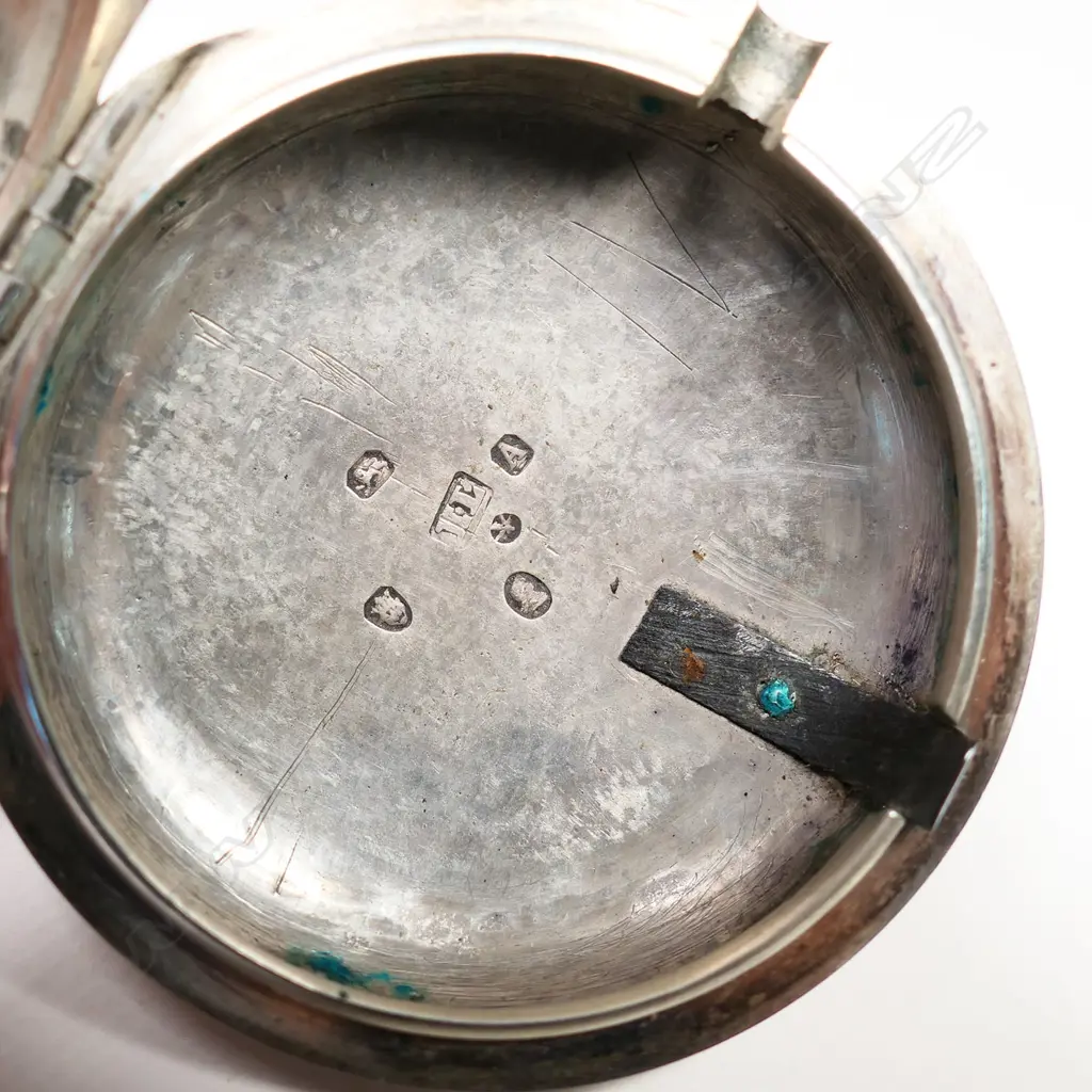 A George III Samuel Holmes silver pair cased verge pocket watch, Image 1++