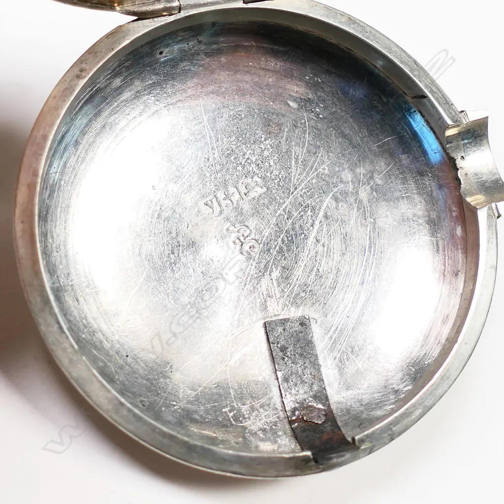 A late Georgian silver pair cased pocket watch, Image 1++