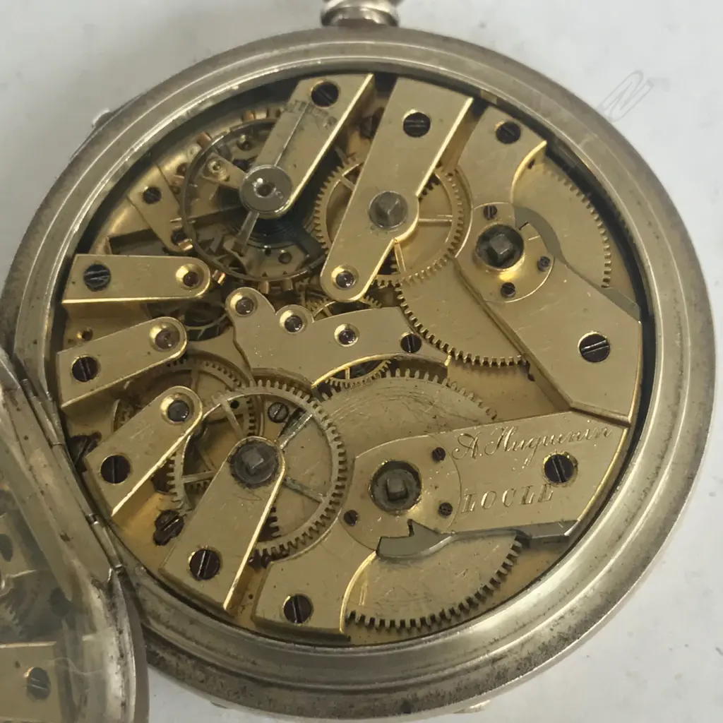 A Swiss hunter pocket watch by Auguste Hugenin - Locle, Image 1++