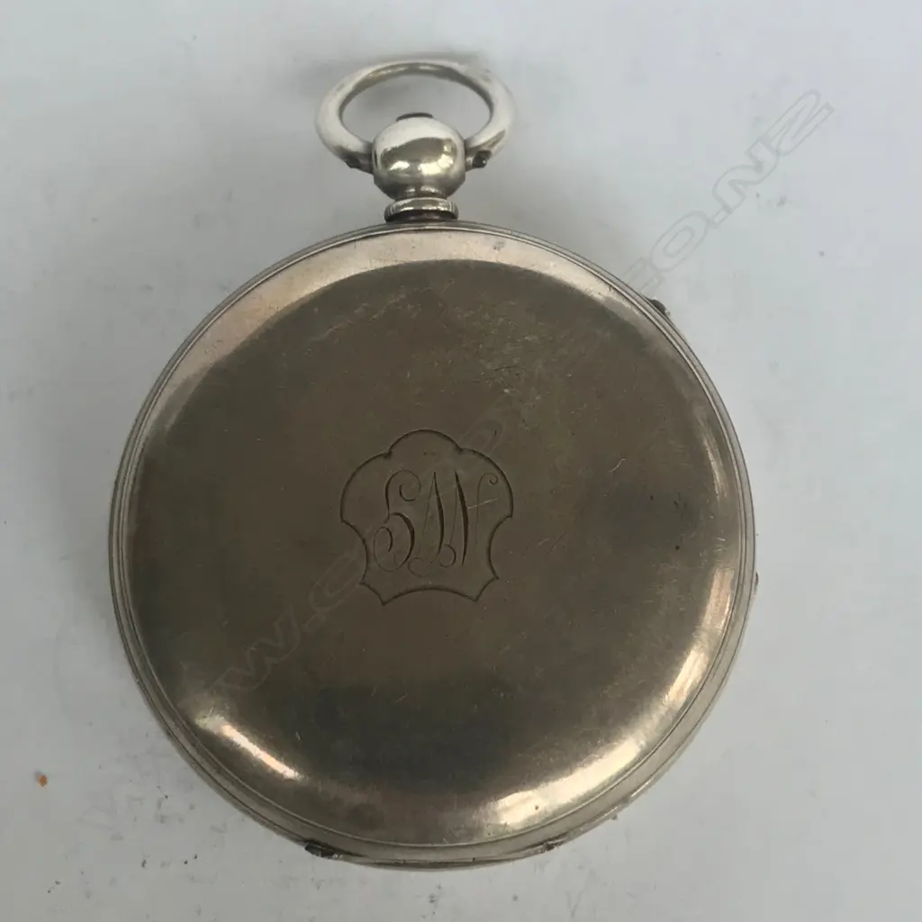 A Swiss hunter pocket watch by Auguste Hugenin - Locle, Image 1++