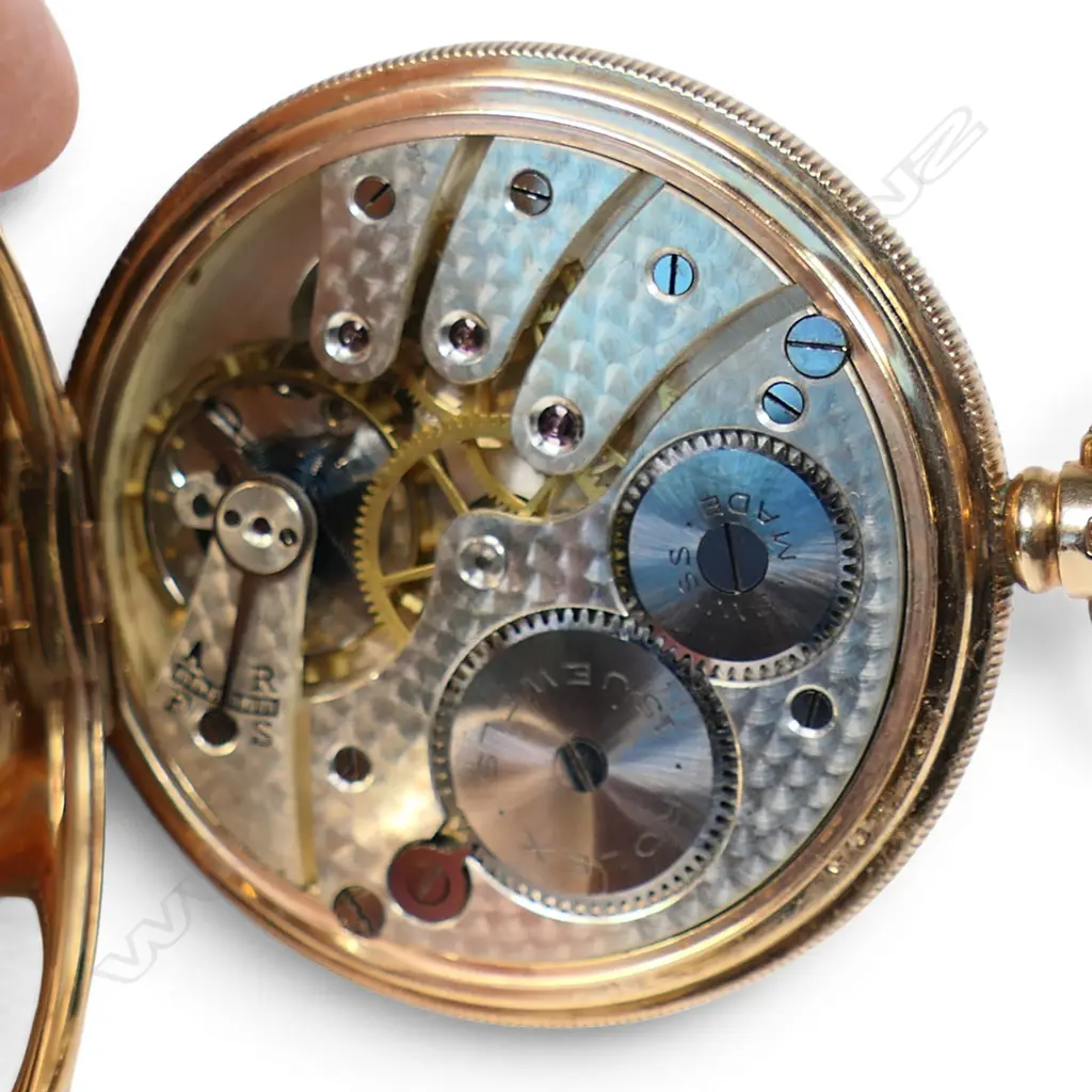 A 1925 9ct Rolex full hunter pocket watch, Image 1++