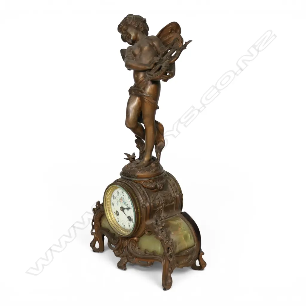 A 19thC French mantel clock, Image 1++