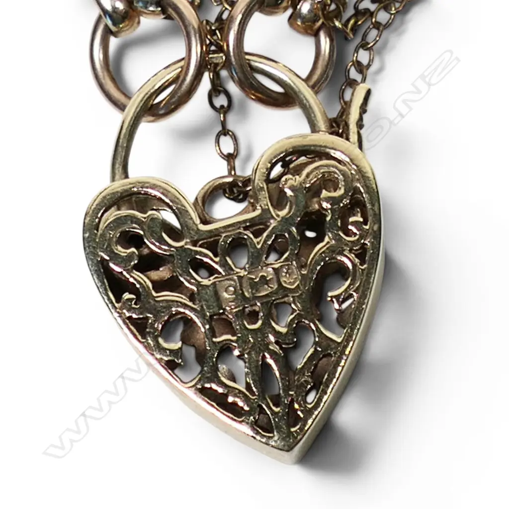 A quality 9ct rose gold gate link bracelet, Image 1++