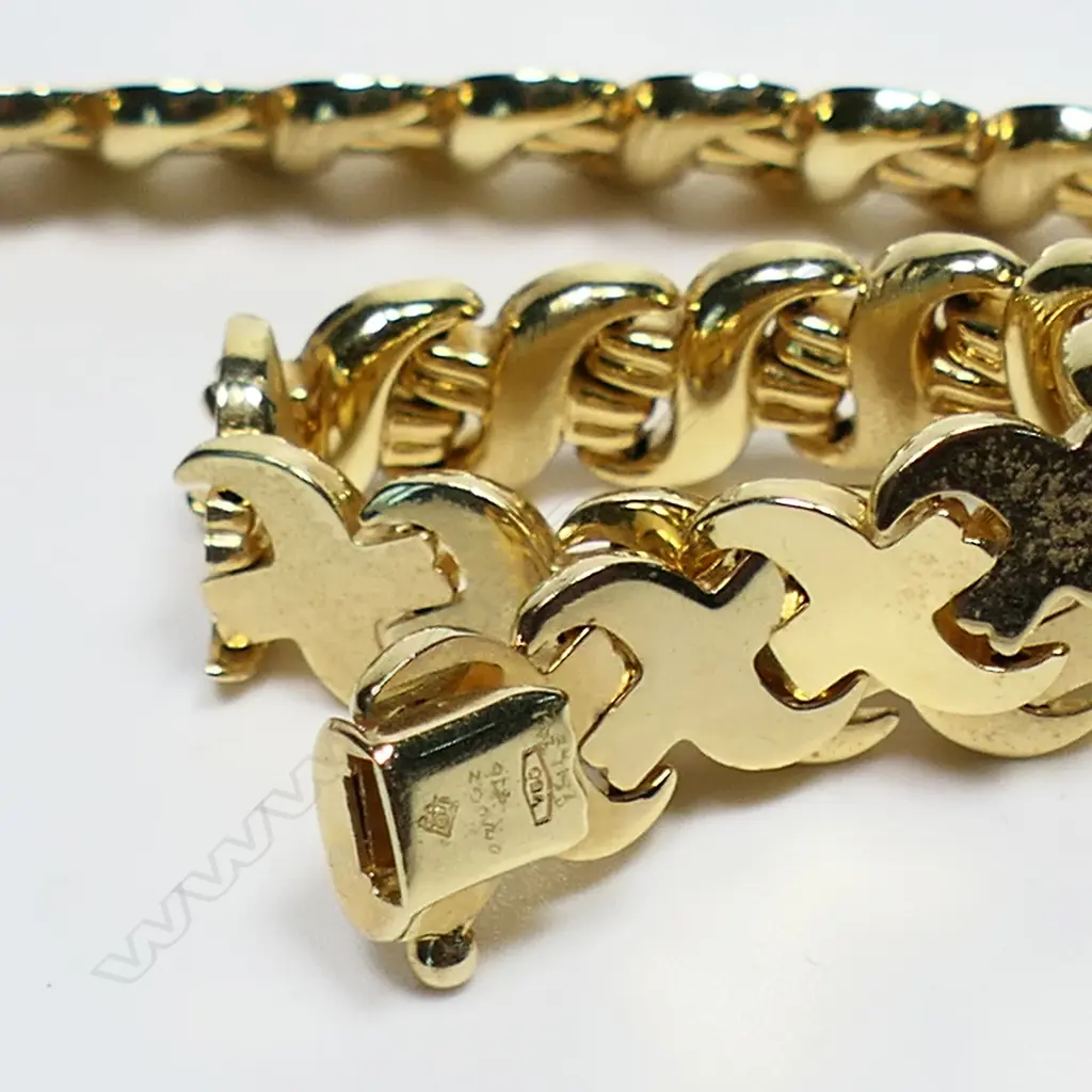 A H. Stern vintage 18ct yellow gold necklace, Image 1++
