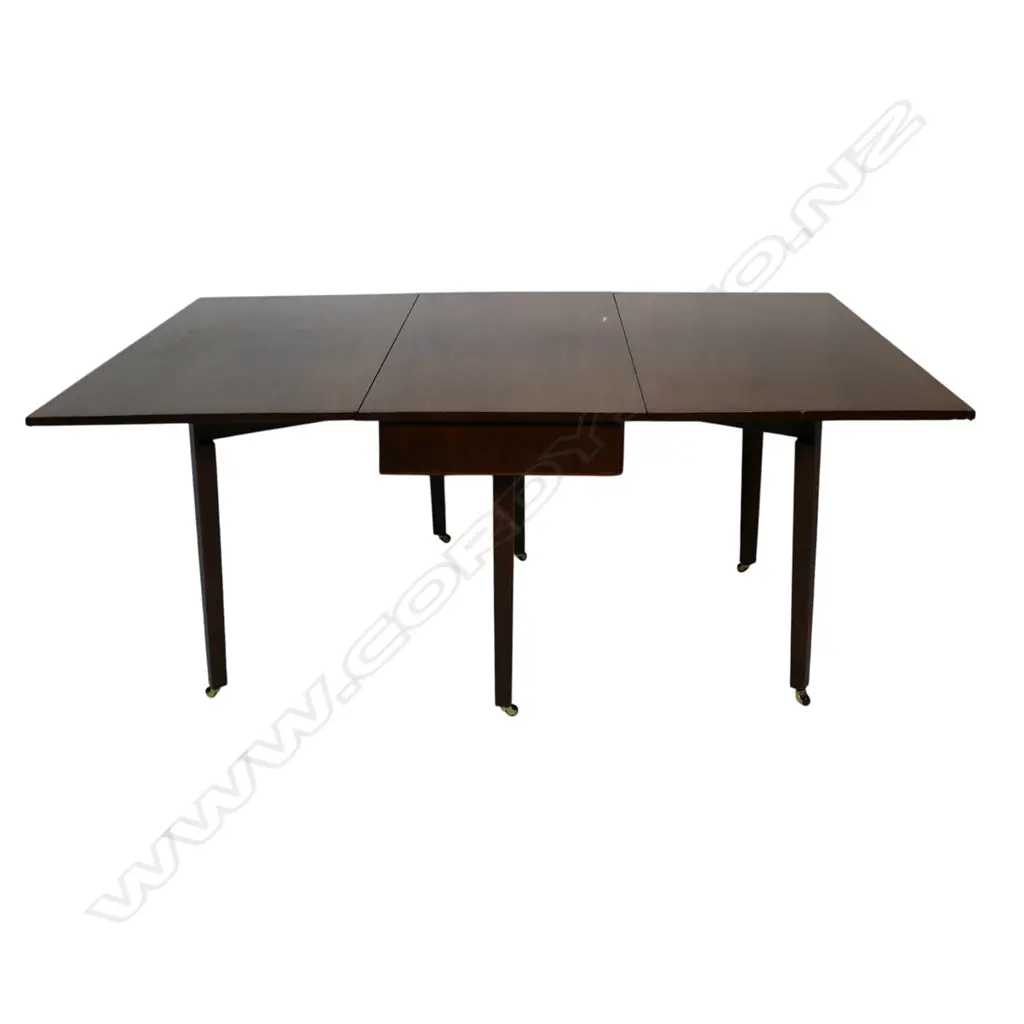 A George III three-section D-end mahogany extension banquet dining table, Image 1++