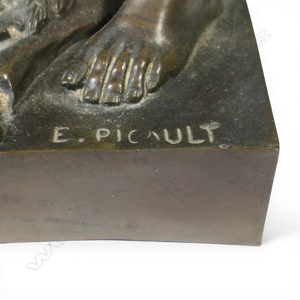 A bronze sculpture entitled ‘Per Laborem’, Image 1++