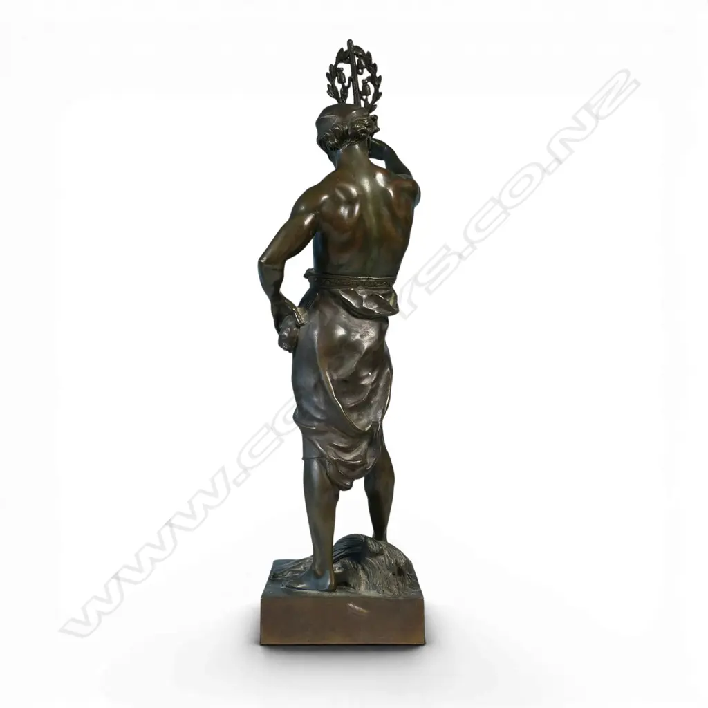 A bronze sculpture entitled ‘Per Laborem’, Image 1++