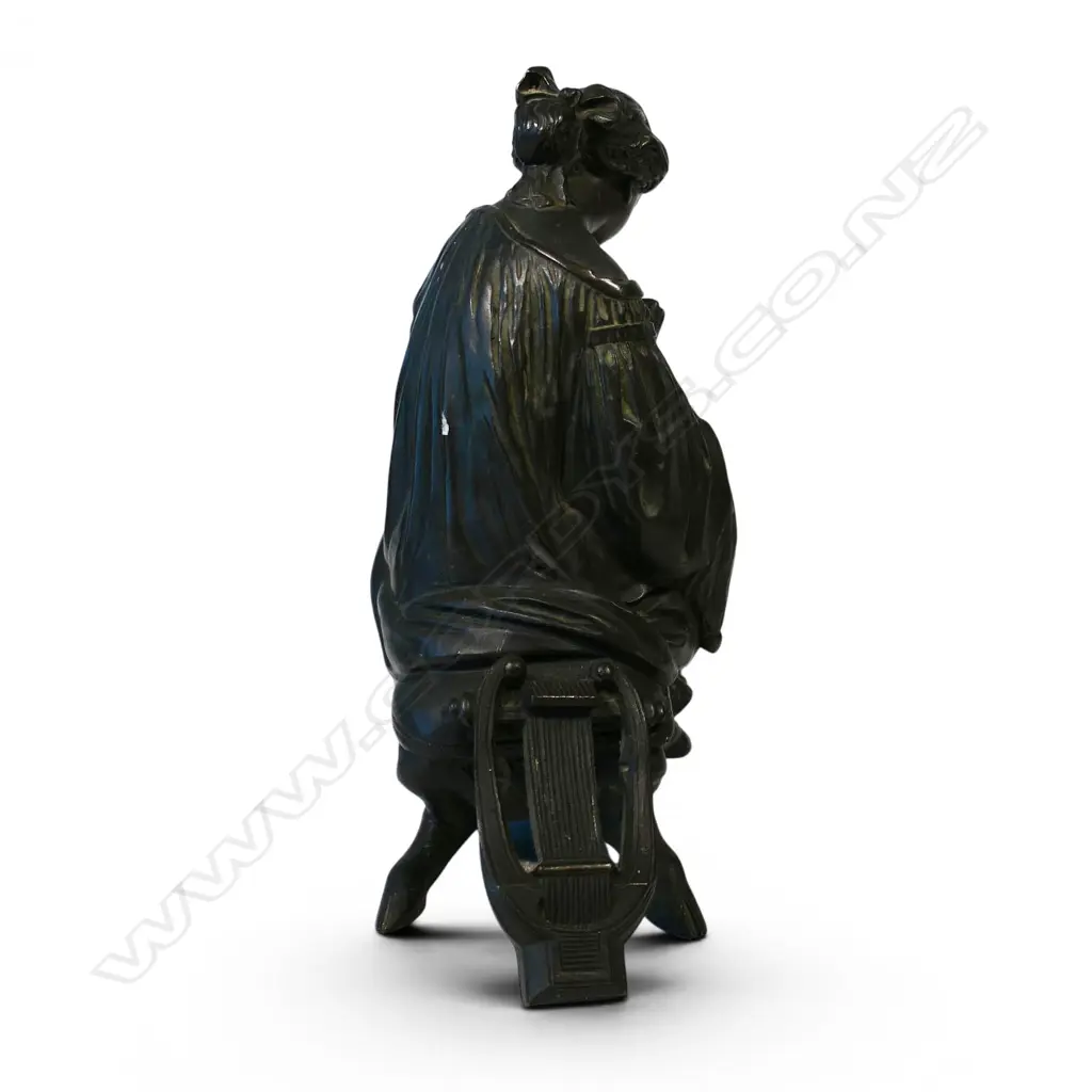 A bronze sculpture of a classical lady, Image 1++