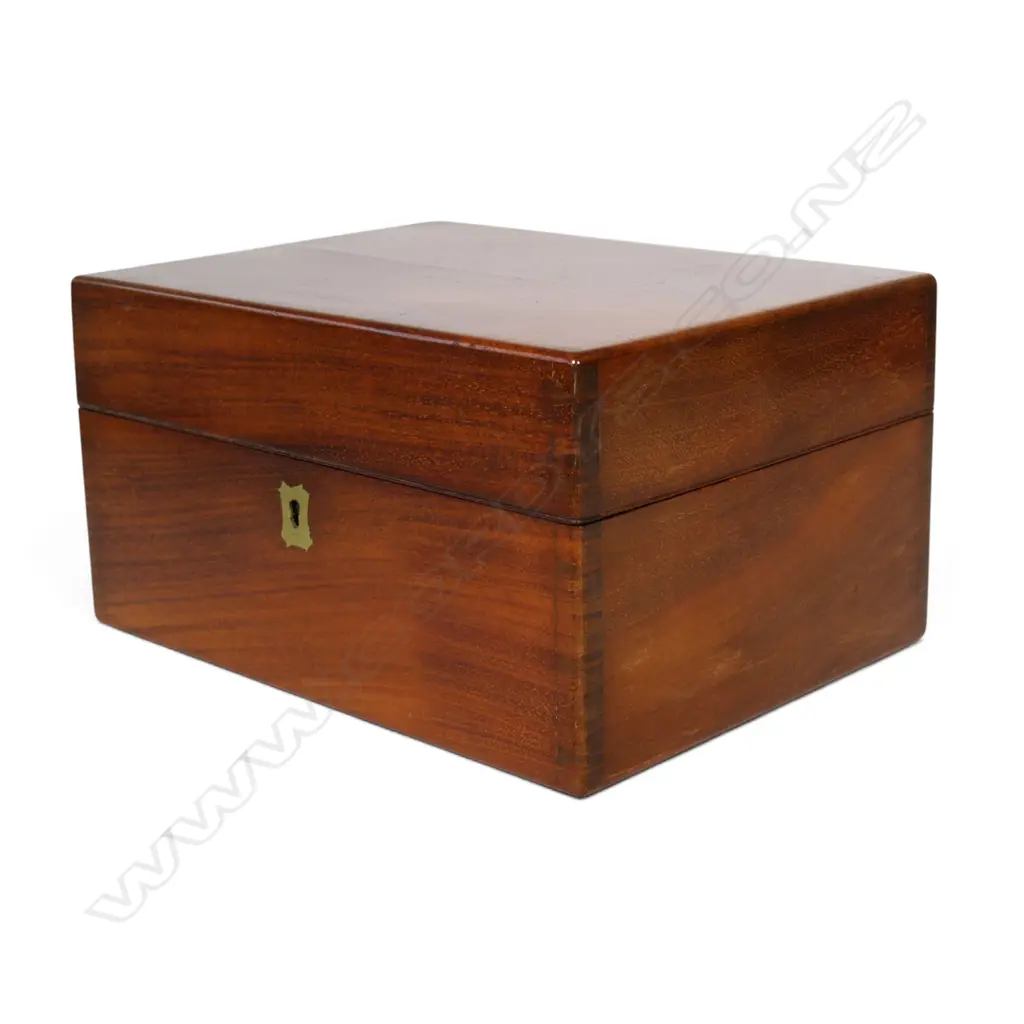 A 19thC mahogany apothecary cabinet, Image 1++