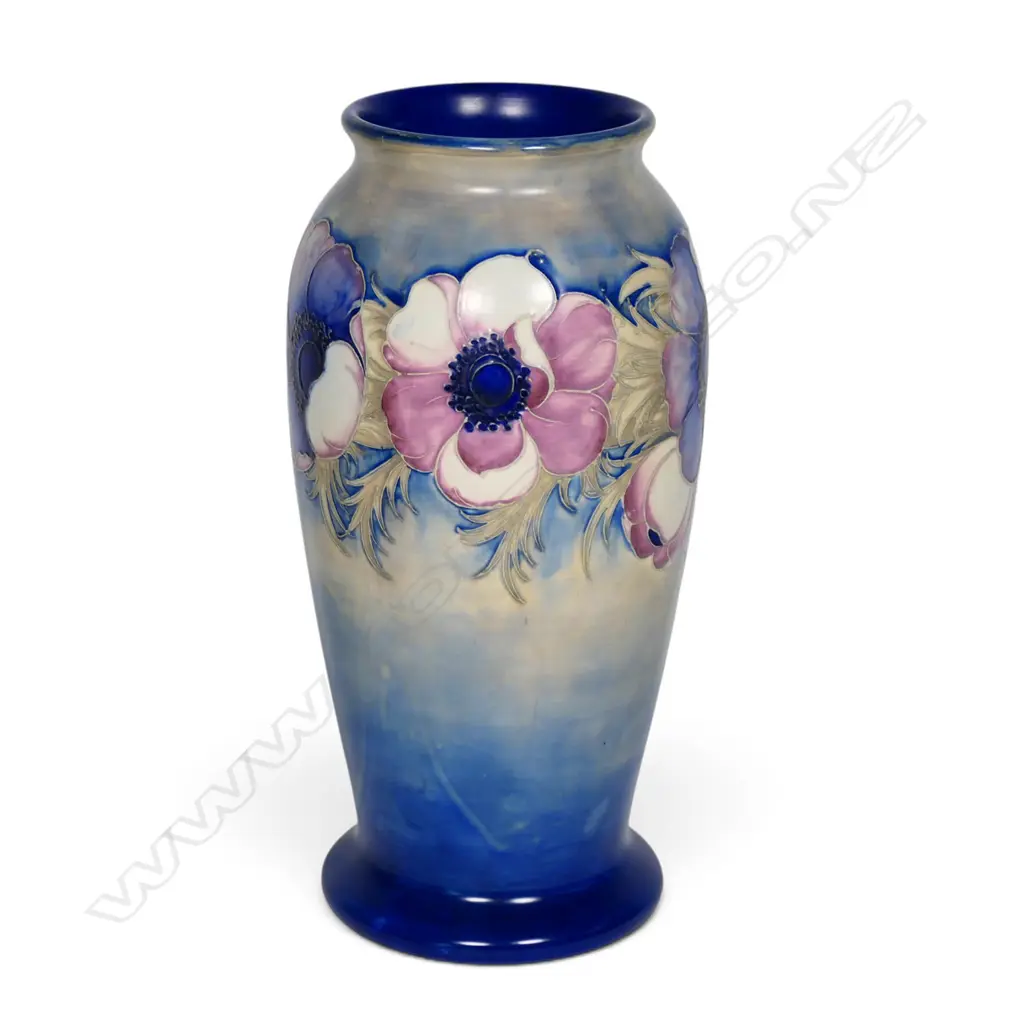 A c.1938 William Moorcroft large salt glaze Anemone vase, Image 1++