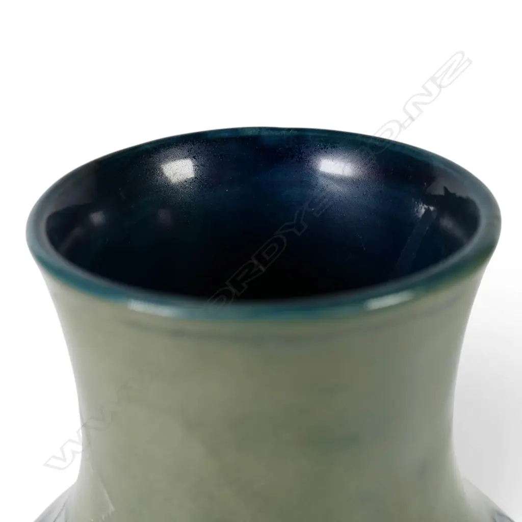Walter Moorcroft Big Poppy pattern vase, Image 1++