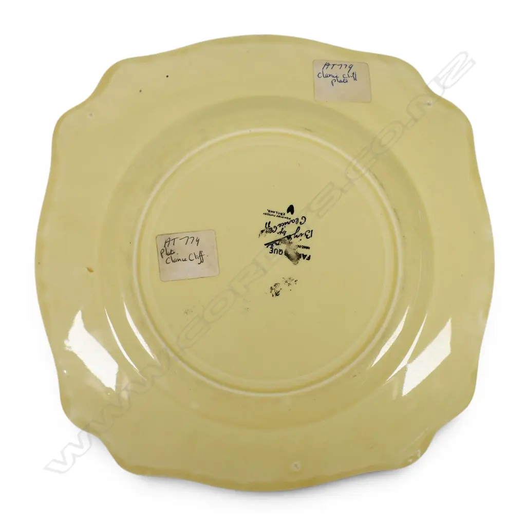 A Clarice Cliff Bizarre cake plate, Image 1++