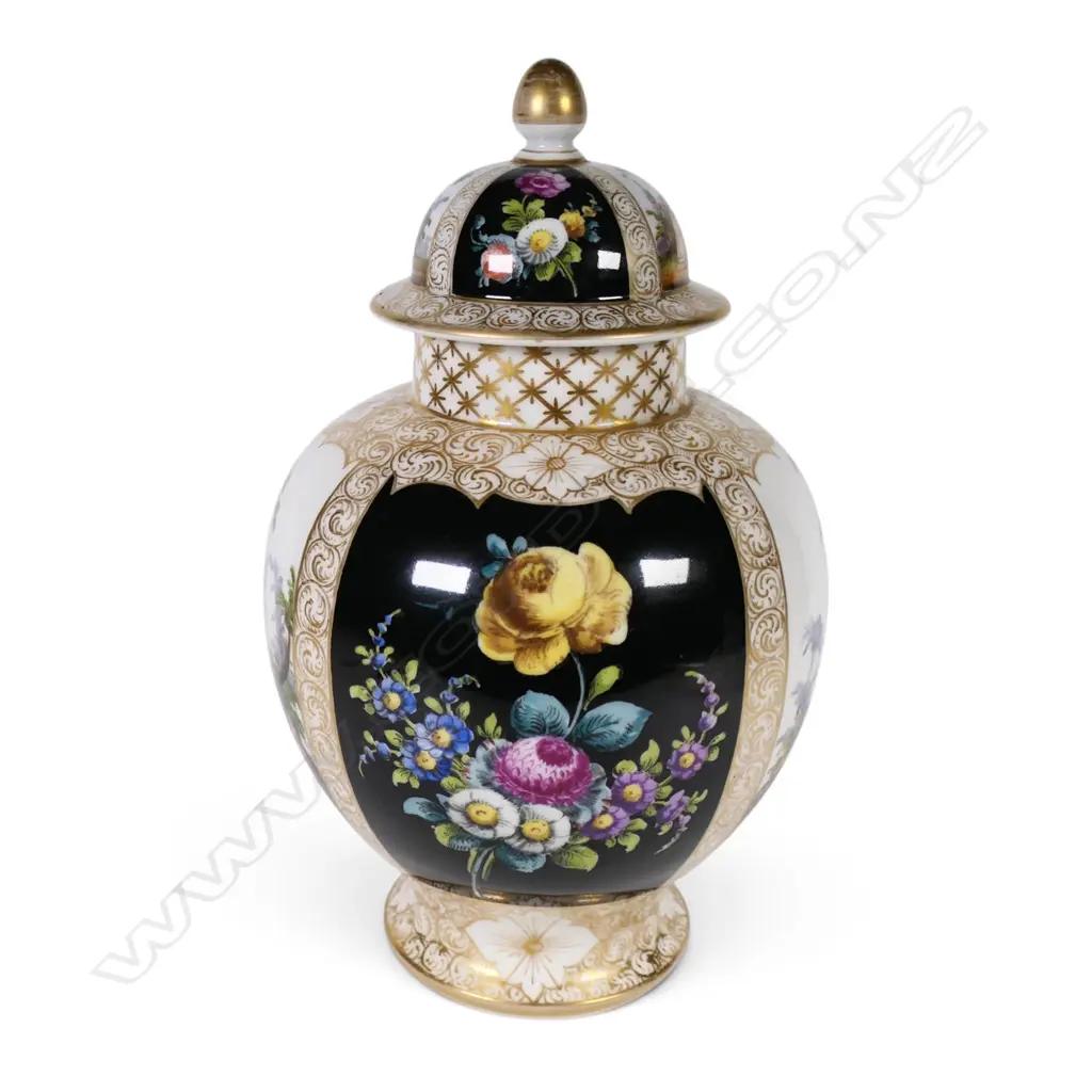 A 19thC Dresden revival lidded baluster urn, Image 1++