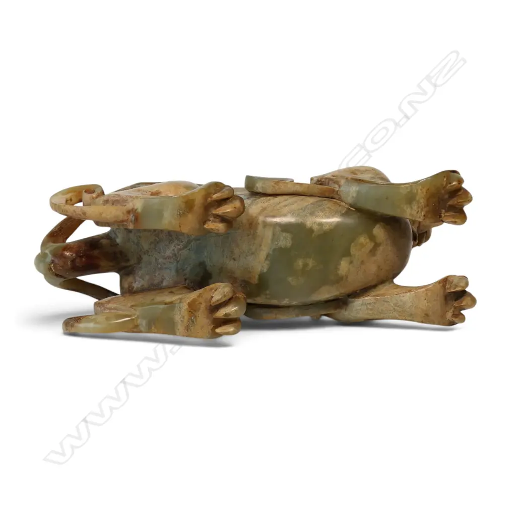 Reputedly old Chinese hand carved jade bixie, Image 1++