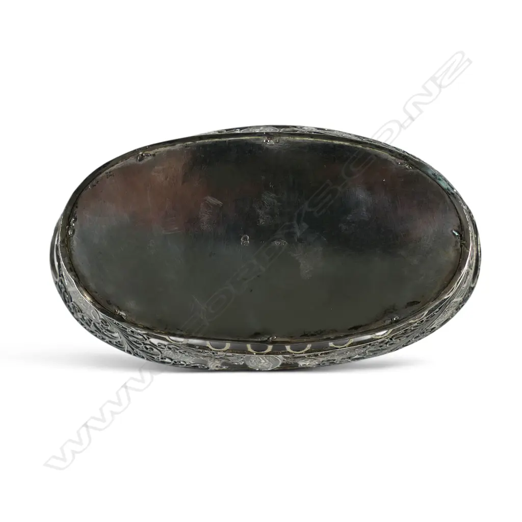 A pair of 19thC Continental silver and glass salts, Image 1++