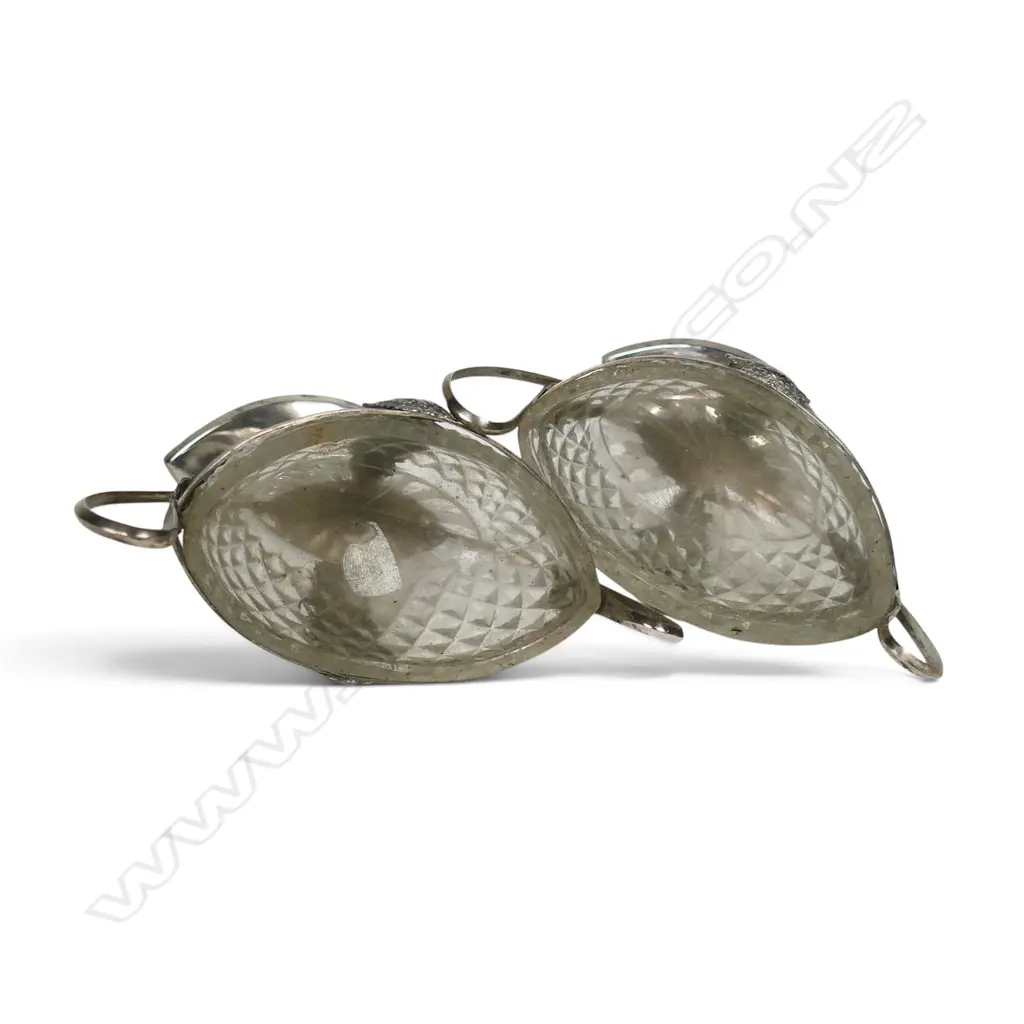 A pair of 19thC Continental silver and glass salts, Image 1++