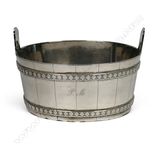 A 19thC Continental .910 standard silver bucket,