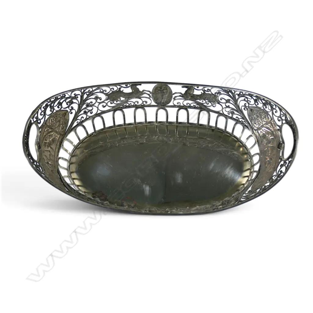 A 19thC Continental silver basket, Image 1++