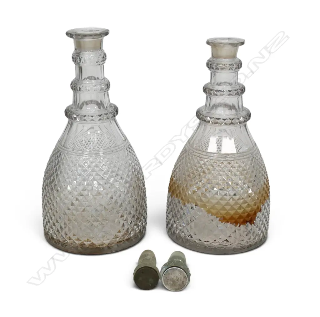 A Continental .760 standard silver double decanter stand, Image 1++