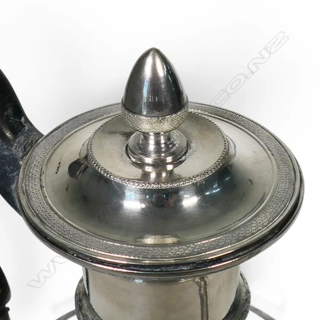 A 19thC Italian .834 standard silver coffee pot, Image 1++