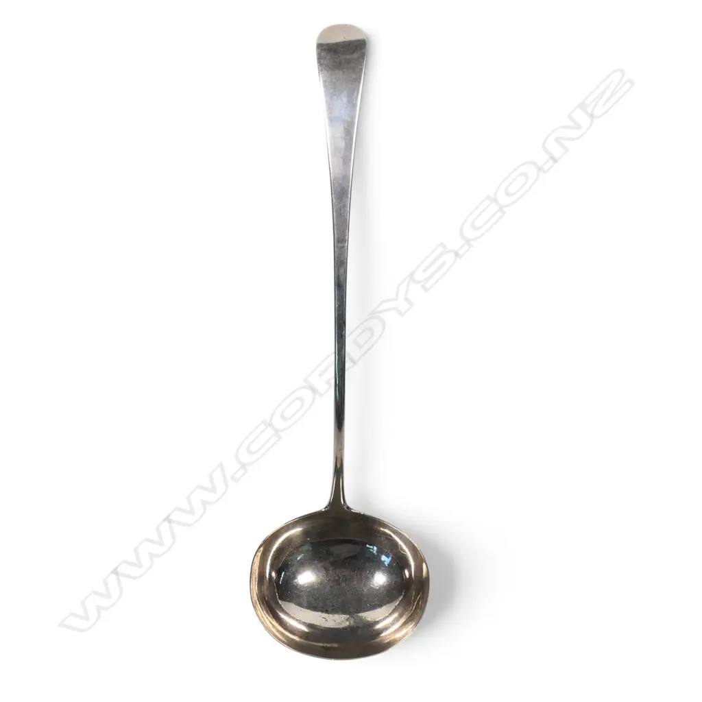 A George III silver soup ladle, Image 1++