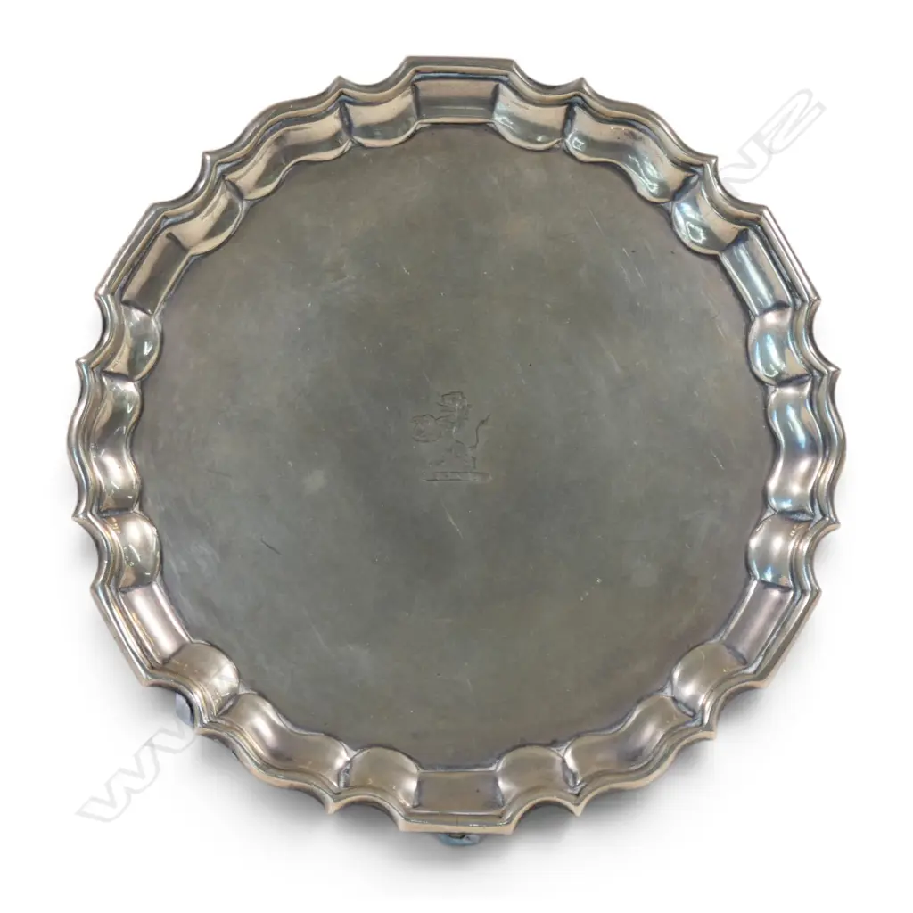 A late Victorian silver pie crust waiter, Image 1++