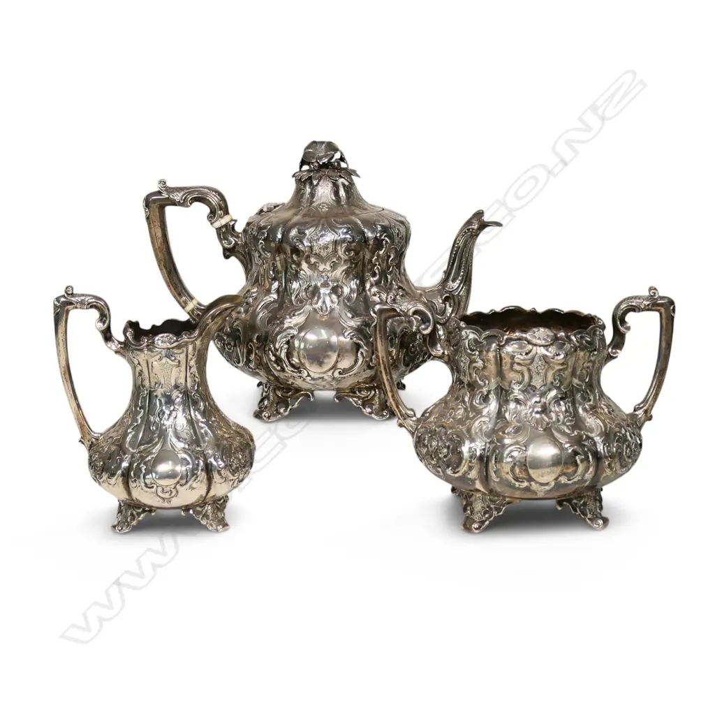 A Victorian fancy silver tea set, Image 1++