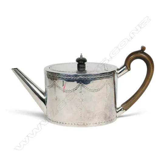 A George III silver teapot,