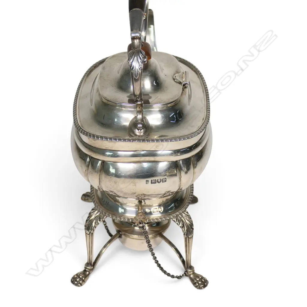 An Edwardian silver spirit kettle on stand, Image 1++