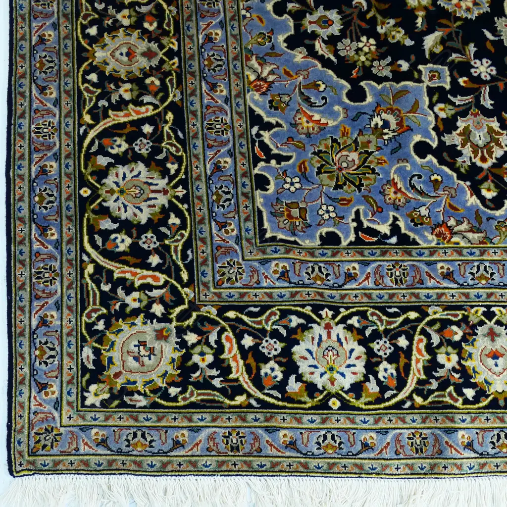An impressive, quality hand-knotted Kashan carpet, Image 1++
