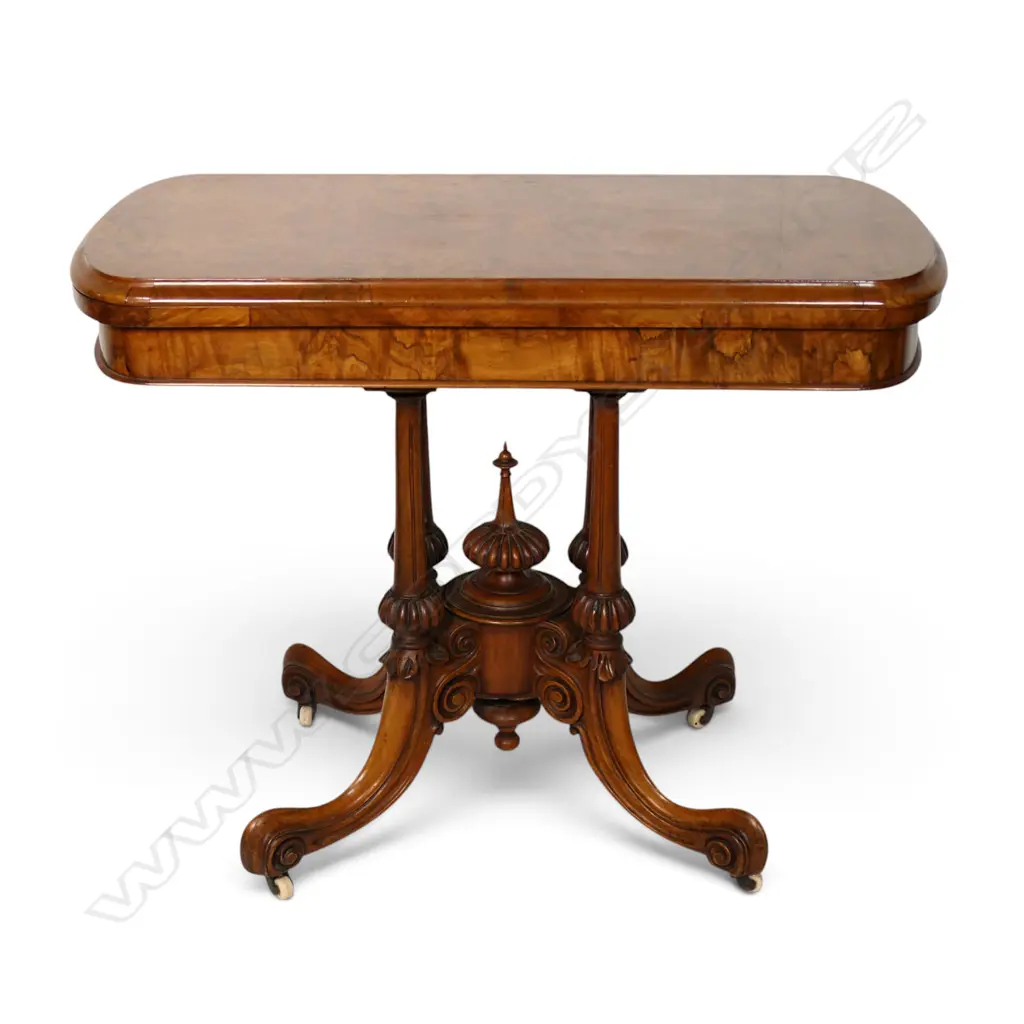 A Victorian burr walnut card table, Image 1++