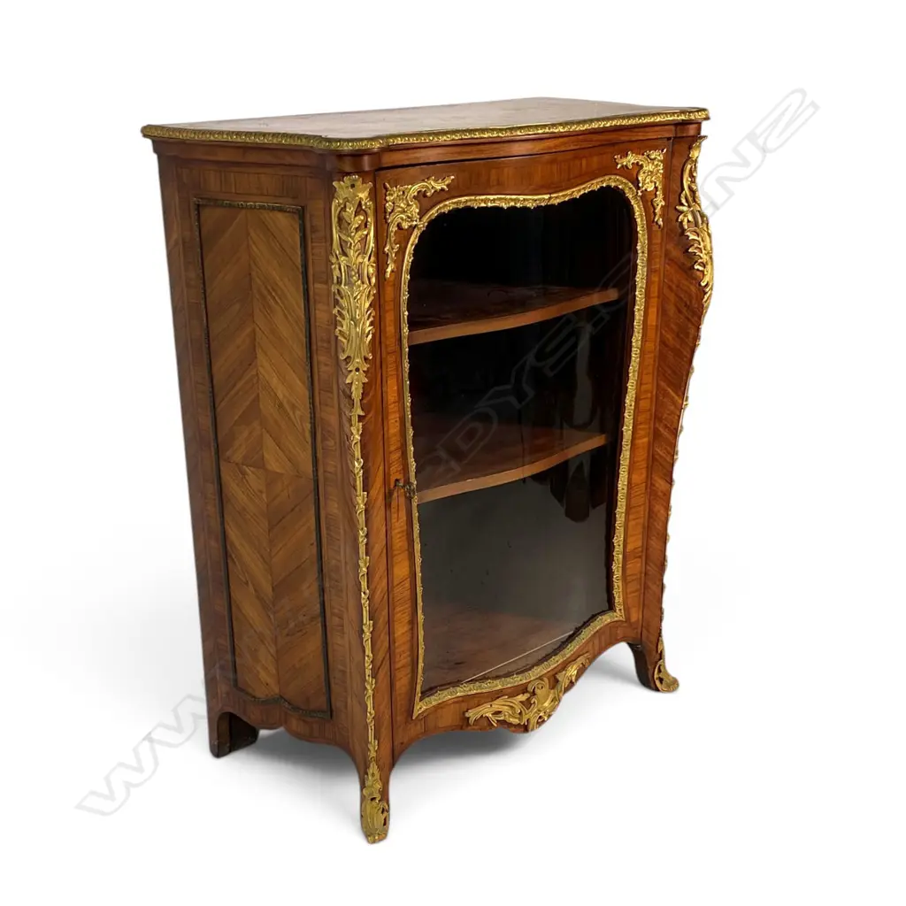 A rare 19thc quality Louis XV Style French kingwood vitrine by 'Monbro Aîné', Image 1++