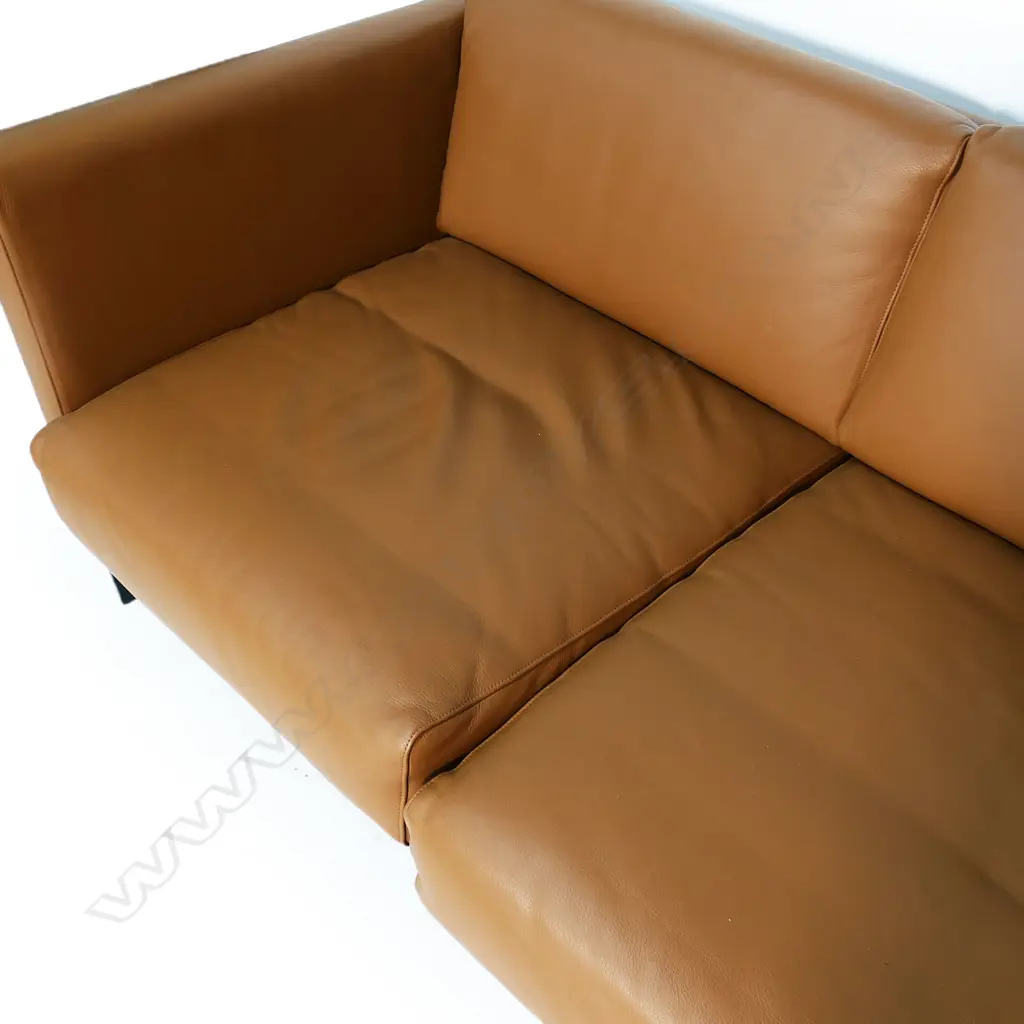 A Simon James Design tan leather sofa, Image 1++