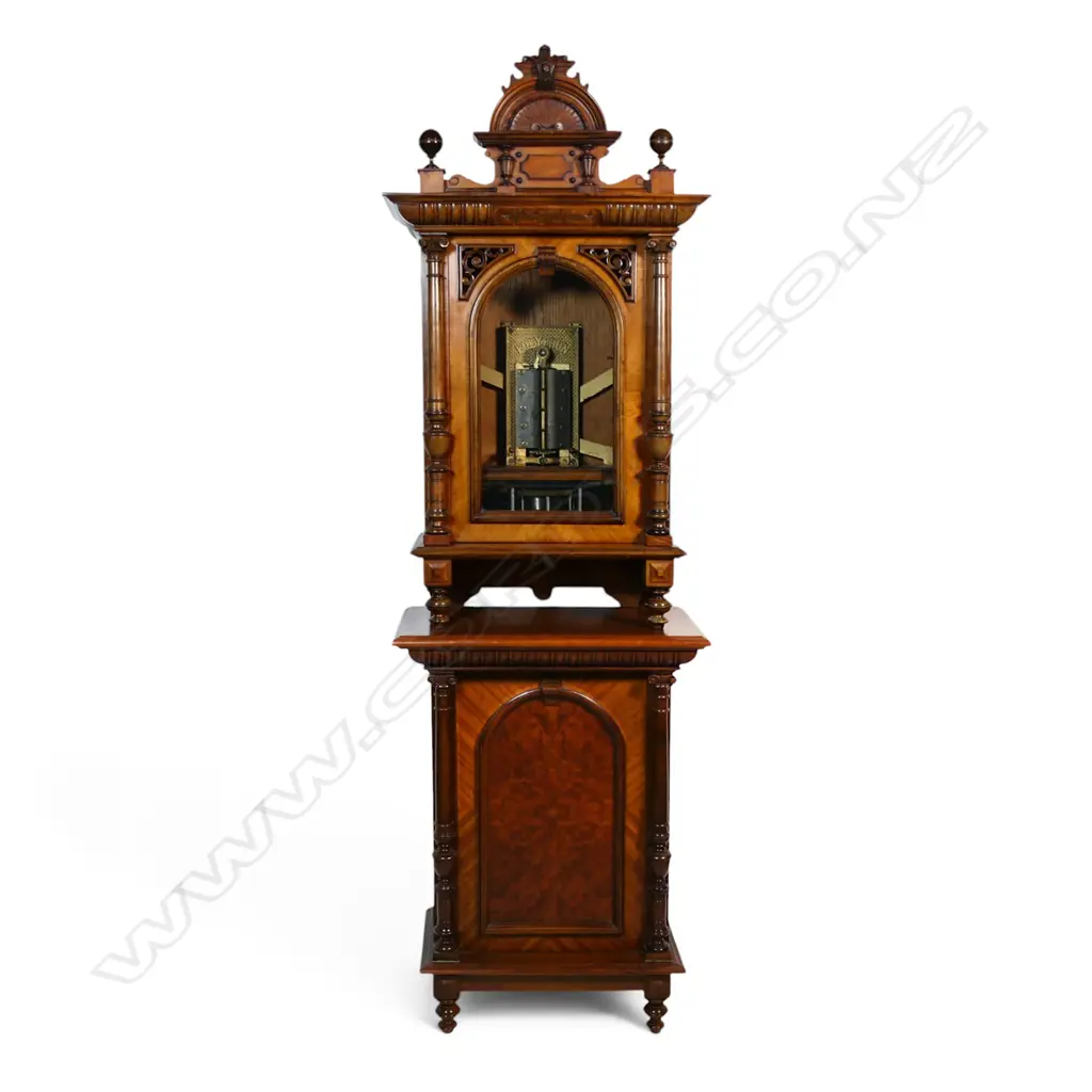 19thC walnut cased polyphon, Image 1++