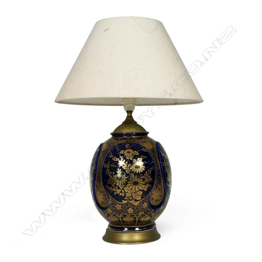 A vintage Coverley table lamp, Image 1++