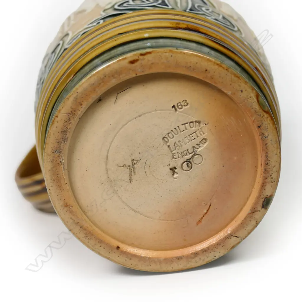 A rare Art Nouveau Doulton Lambeth jug, Image 1++